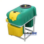 سمپاش 800 لیتری پشت تراکتوری سبز طبرستان